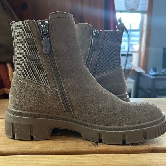 BLONDO Bandit Waterproof Ankle Boots Suede Taupe 8.5‎ - Picture 4 of 12